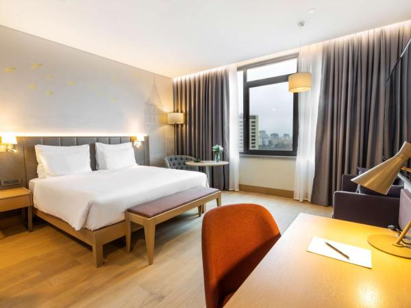 Radisson Hotel Istanbul Harbiye : photo 4 de la chambre chambre supérieure avec balcon - fumeurs
