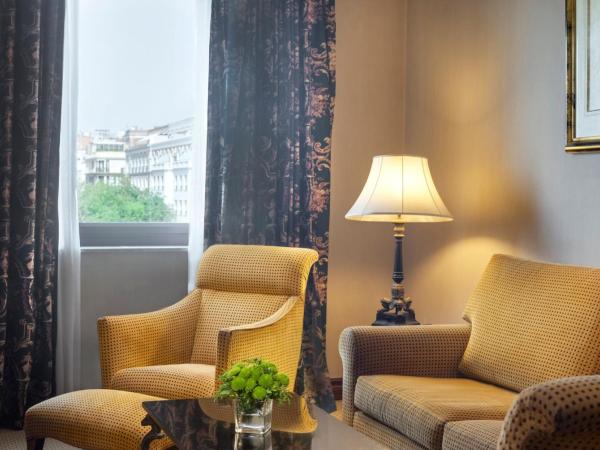 InterContinental Madrid, an IHG Hotel : photo 9 de la chambre suite junior lit king-size avec accès au club