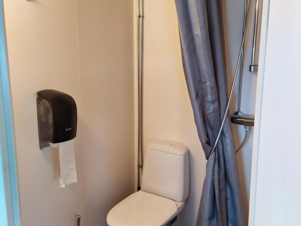 Hotellilaiva Wuoksi : photo 1 de la chambre quadruple room - no pets