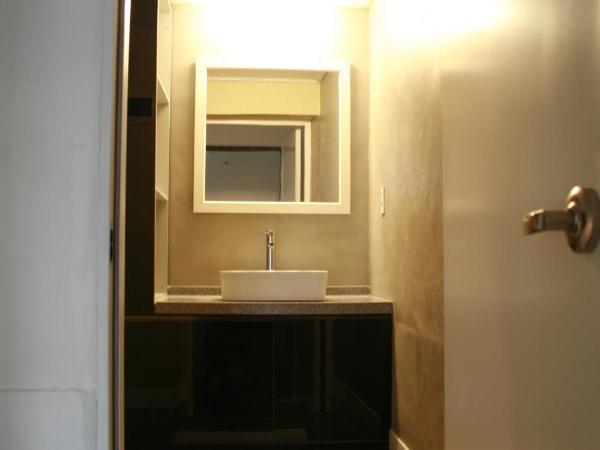 Crib 49 Guesthouse - Foreigner only : photo 5 de la chambre chambre lits jumeaux