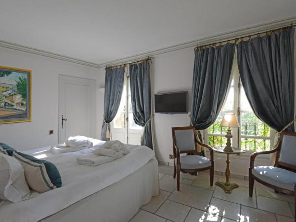 Château Le Cagnard : photo 4 de la chambre chambre double deluxe avec balcon