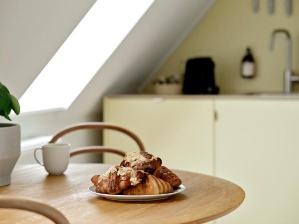 Apēron Apartment Hotel : photo 10 de la chambre appartement en duplex - mezzanine