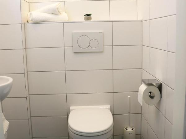 Schlafkonzept Hannover : photo 9 de la chambre chambre lits jumeaux standard avec salle de bains commune