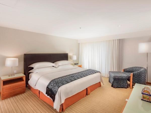 Presidente Intercontinental Puebla, an IHG Hotel : photo 4 de la chambre chambre lit king-size classique avec accès au club