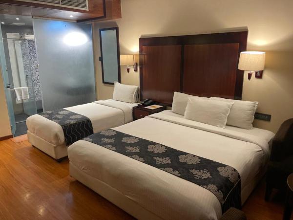 Park Avenue Hotel Nungambakkam : photo 1 de la chambre chambre triple premium