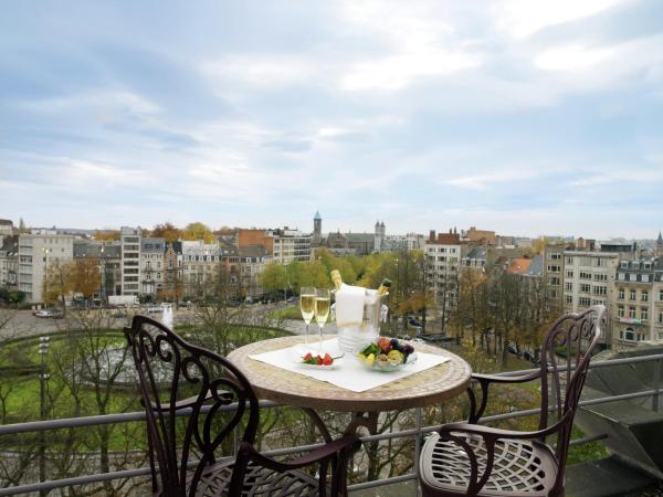 Eurostars Montgomery : photo 8 de la chambre suite junior avec terrasse