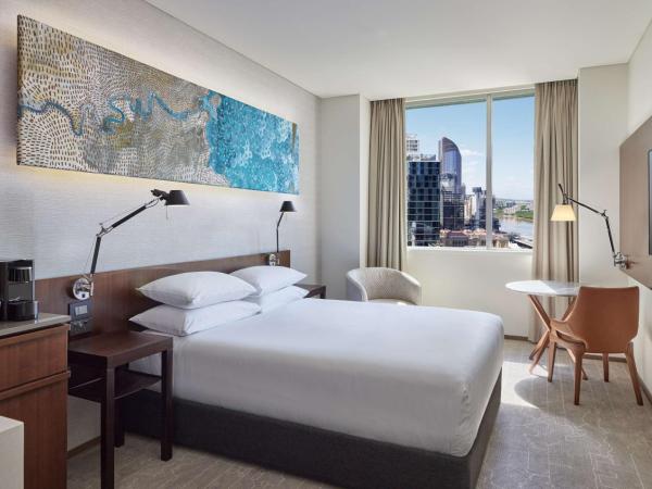 Hyatt Regency Brisbane : photo 2 de la chambre chambre lit queen-size - vue sur fleuve