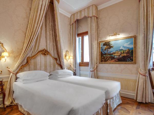 Canal Grande : photo 10 de la chambre chambre double prestige