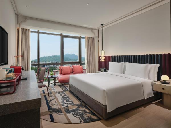 Hotel Indigo Hangzhou Uptown,Close to Westlake , boutique design hotel with freeflow minibar : photo 1 de la chambre chambre lit king-size standard