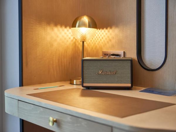 Hotel Indigo Hangzhou Uptown,Close to Westlake , boutique design hotel with freeflow minibar : photo 4 de la chambre chambre premium