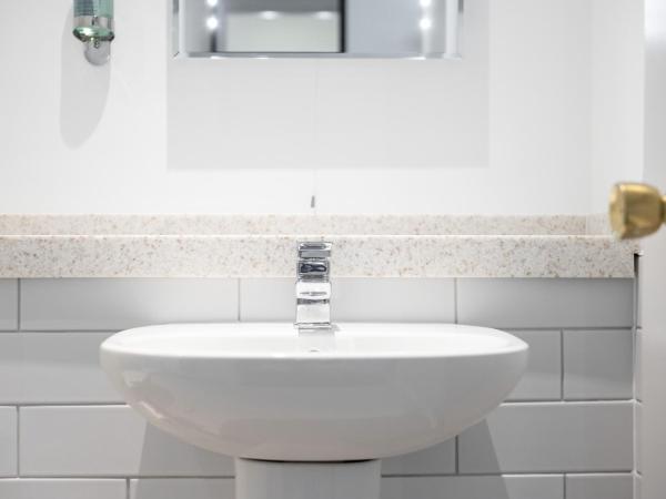 Miller & Carter Heaton Chapel by Innkeeper's Collection : photo 1 de la chambre chambre double - accessible aux personnes à mobilité réduite