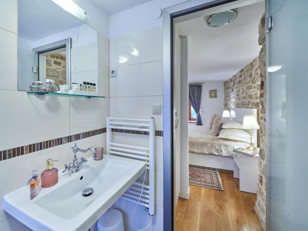 Villa Split Heritage Hotel : photo 6 de la chambre chambre double confort