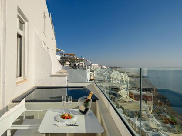 Nefeles Luxury Suites : photo 2 de la chambre suite junior avec jacuzzi - vue sur coucher de soleil