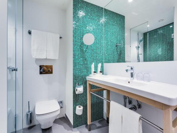 Holiday Inn - Warsaw City Centre, an IHG Hotel : photo 6 de la chambre chambre double standard