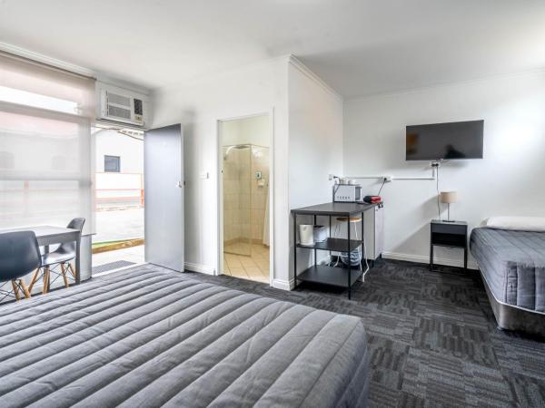 City West Motel : photo 2 de la chambre chambre familiale