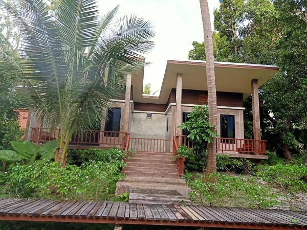 Lanta Pearl Beach Resort : photo 1 de la chambre bungalow familial