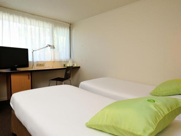 Campanile Marseille Saint Antoine : photo 4 de la chambre chambre lits jumeaux