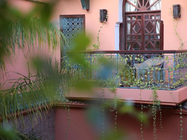 Palais Riad Lamrani : photo 2 de la chambre hébergement le pacha