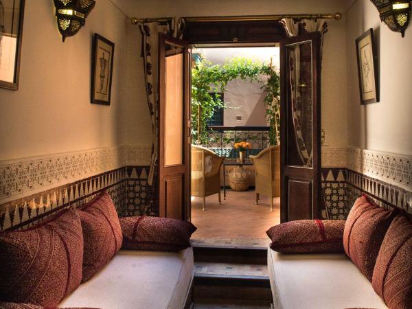 Palais Riad Lamrani : photo 2 de la chambre hébergement l'orientale