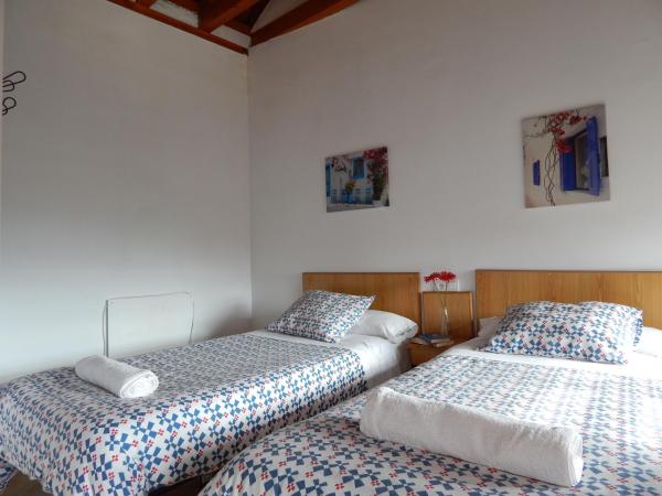 Hostel La Corredera : photo 8 de la chambre chambre double ou lits jumeaux