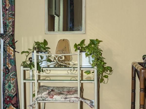 Bellevue Budapest B&B : photo 6 de la chambre chambre double supérieure avec balcon