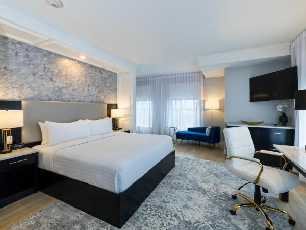 Halifax Tower Hotel & Conference Centre, Ascend Hotel Collection : photo 1 de la chambre chambre lit king-size deluxe avec douche à l'italienne - non-fumeurs