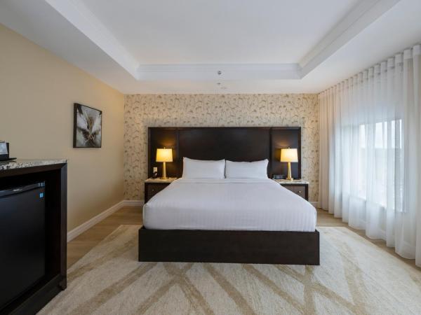 Halifax Tower Hotel & Conference Centre, Ascend Hotel Collection : photo 4 de la chambre chambre lit king-size deluxe avec baignoire - non-fumeurs