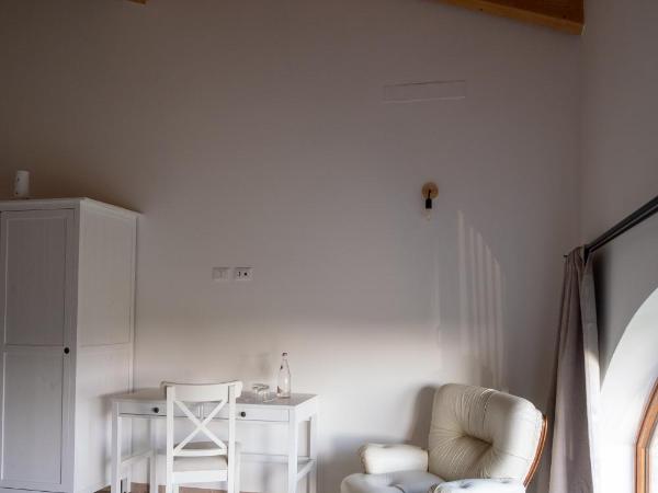 Agriturismo Ponte Florio : photo 4 de la chambre chambre quadruple avec salle de bains privative