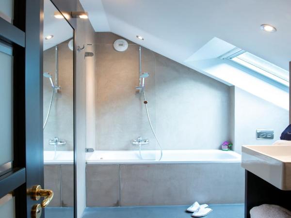 Les Trésoms Lake and Spa Resort : photo 2 de la chambre chambre supérieure – côté forêt