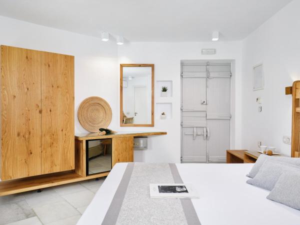 Kalergis Studios : photo 4 de la chambre chambre triple supérieure - vue sur mer