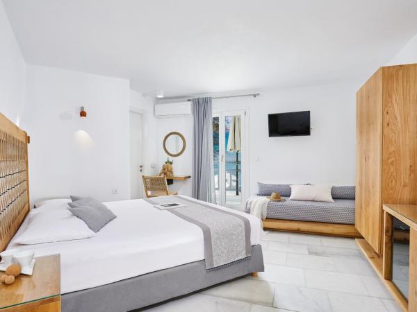 Kalergis Studios : photo 1 de la chambre chambre triple supérieure - vue sur mer