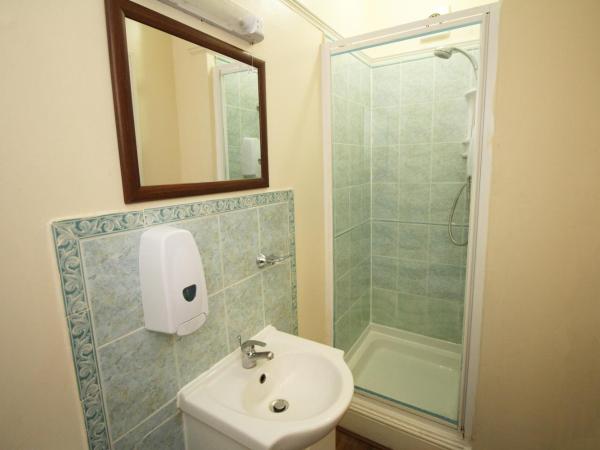 Flexistay Norbury Aparthotel : photo 6 de la chambre chambre double avec salle de bains privative