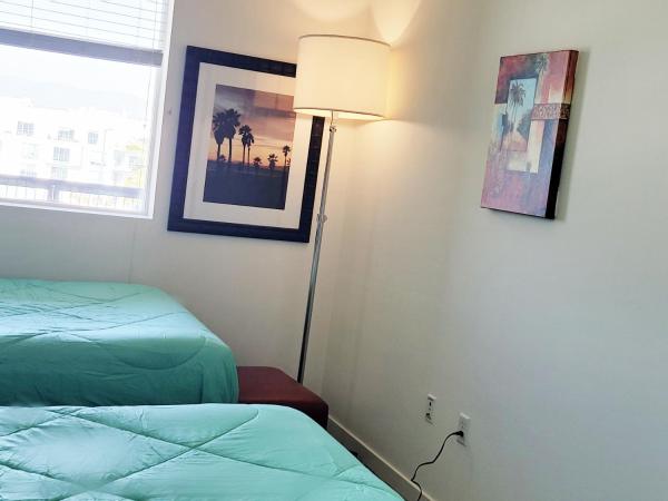 Venice Beach luxury Apartments minutes to The Marina And Santa Monica limited time free parking : photo 9 de la chambre appartement 2 chambres