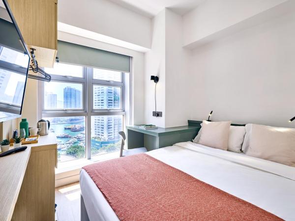 South Nest : photo 1 de la chambre double room with semi seaview