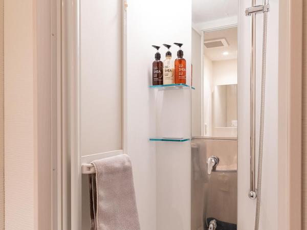 COCOSHUKU Nakano : photo 8 de la chambre chambre familiale