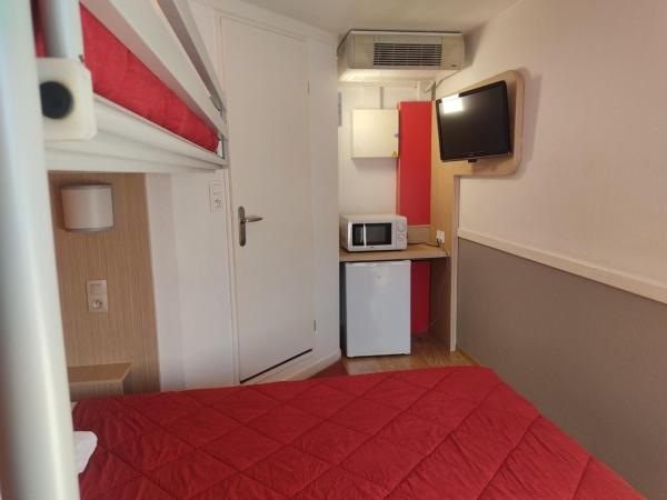 Première Classe Dijon Nord - Zénith : photo 7 de la chambre chambre 1 lit double et 1 lit simple essentiel plus
