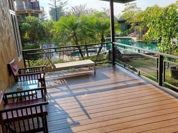 Phoo Na Resort : photo 1 de la chambre bungalow avec terrasse