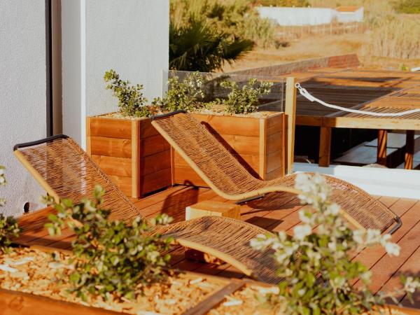 The Salty Pelican Yoga & Surf Retreat : photo 1 de la chambre lit superposé dans dortoir mixte