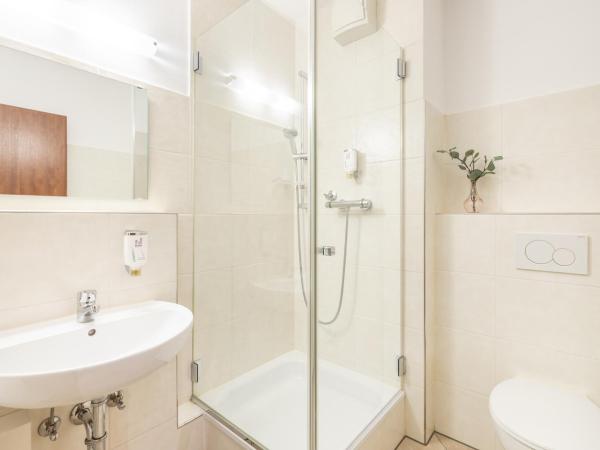 acora Düsseldorf Living the City : photo 4 de la chambre chambre simple supérieure