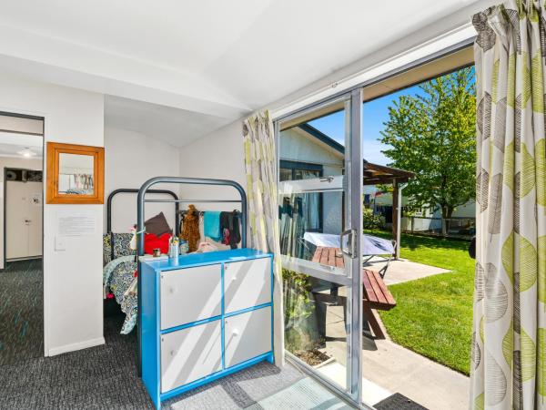 Mountain View Backpackers : photo 3 de la chambre lit dans dortoir mixte de 6 lits