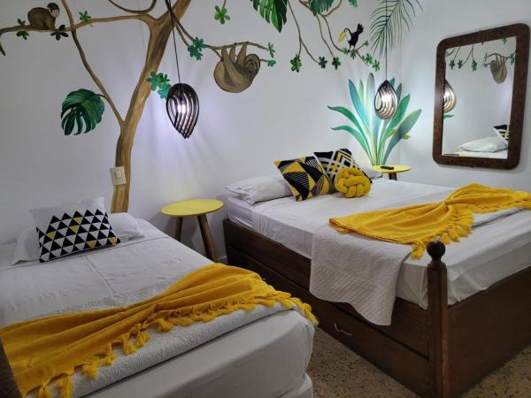 Pousada Costa Del Sol : photo 2 de la chambre chambre triple