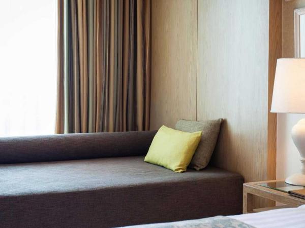 Amari Hua Hin : photo 2 de la chambre chambre lits jumeaux de luxe avec vue sur la montagne