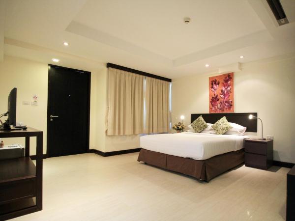 Hotel Tropicana Pattaya : photo 5 de la chambre chambre deluxe double ou lits jumeaux
