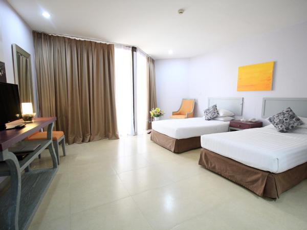 Hotel Tropicana Pattaya : photo 5 de la chambre chambre double ou lits jumeaux premier - aile principale