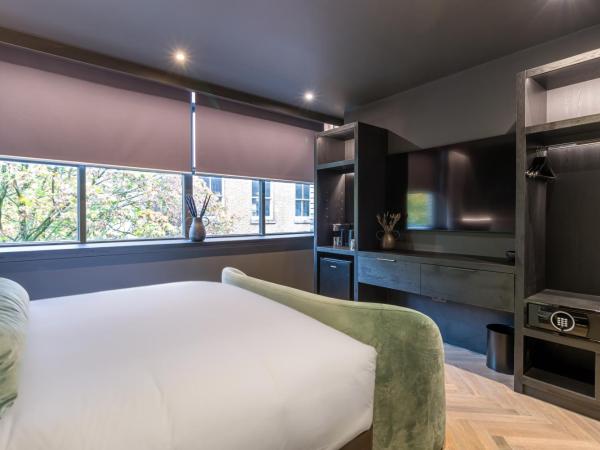 Velvet Hotel : photo 5 de la chambre chambre lit king-size premium