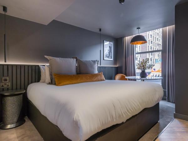 Velvet Hotel : photo 6 de la chambre chambre confortable avec lit king-size