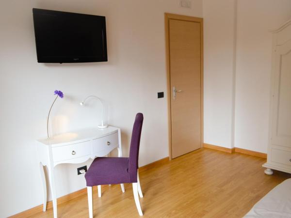 B&B Policlinico : photo 4 de la chambre chambre double