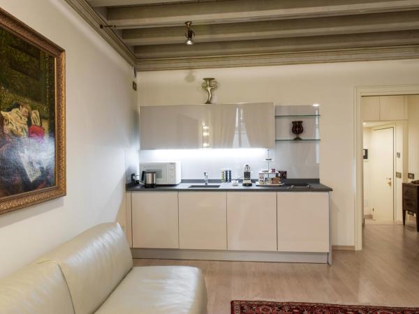 La Corte Di Giulietta : photo 3 de la chambre suite