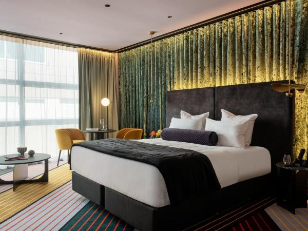 Naumi Hotel Wellington : photo 2 de la chambre habitat king