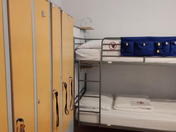 ABAI Apartments 1150 only WWW-On-line-Check-in & SelfService : photo 8 de la chambre lit dans dortoir 6 lits